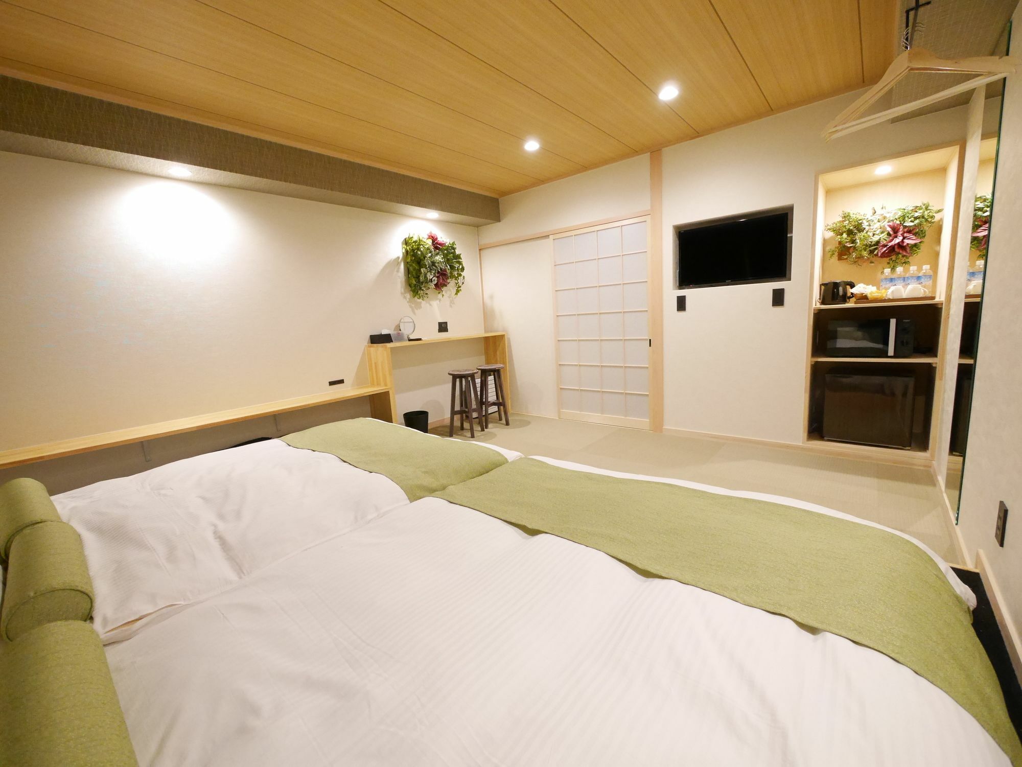Ookini Hotels Shinsaibashi Sennencho Apartment Осака Экстерьер фото