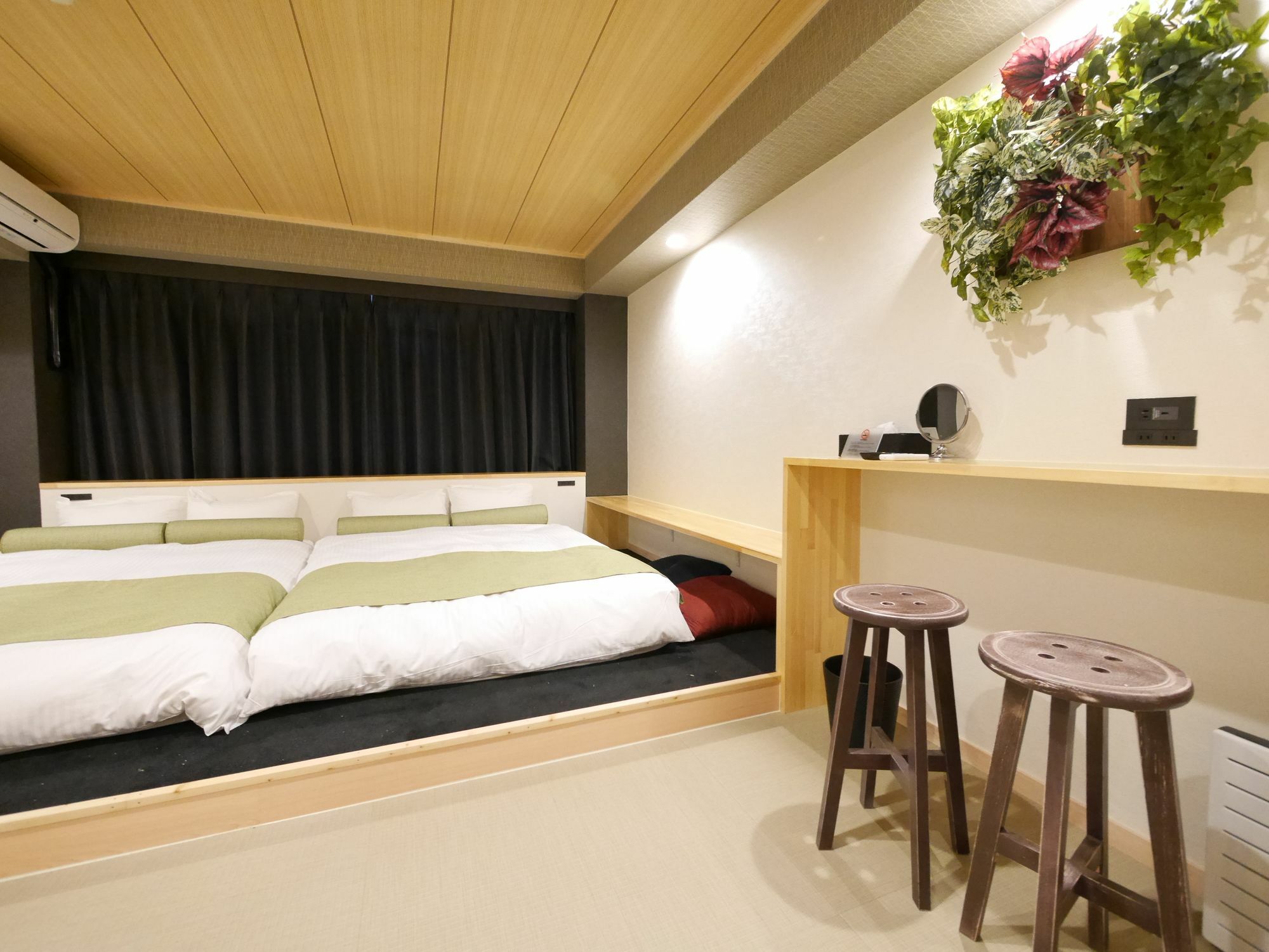 Ookini Hotels Shinsaibashi Sennencho Apartment Осака Экстерьер фото